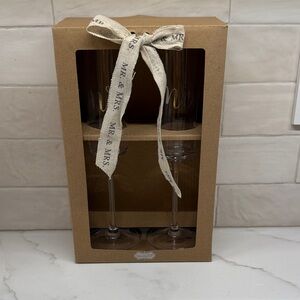 Mud Pie Wedding Champagne Set